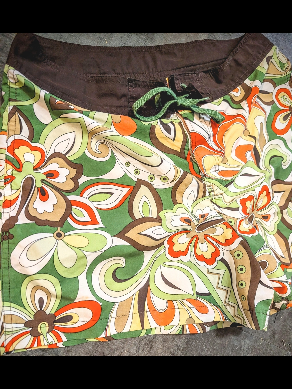 Vintage Ron Jon Hibiscus Paisley Board Shorts Surf & Retro Beach Wear